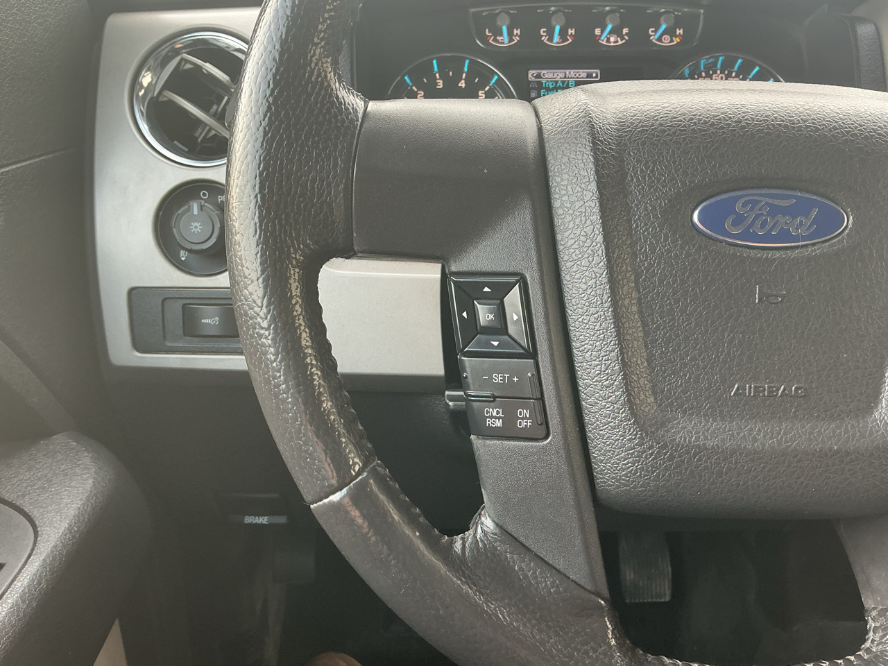 Ford F-150 XLT SuperCrew 6.5-ft. Bed 4WD 2012