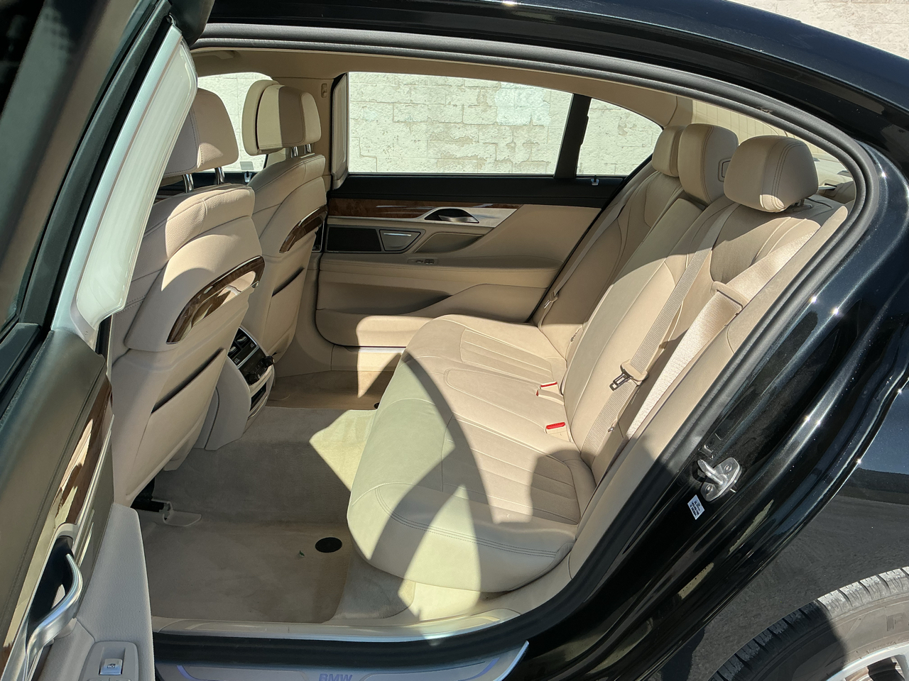 BMW 7-Series 740i xDrive 2018