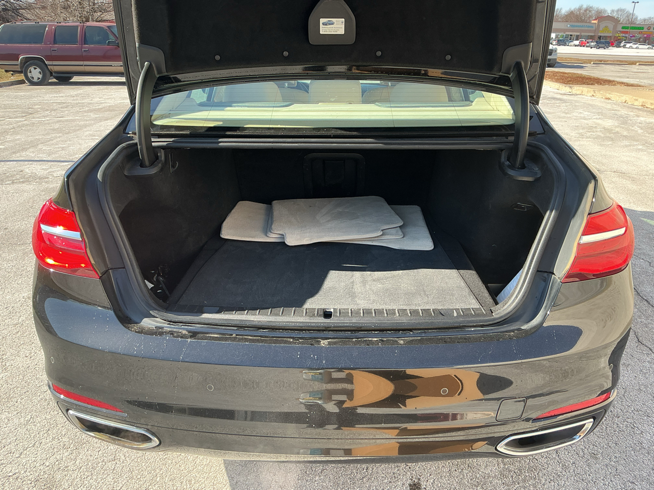 BMW 7-Series 740i xDrive 2018