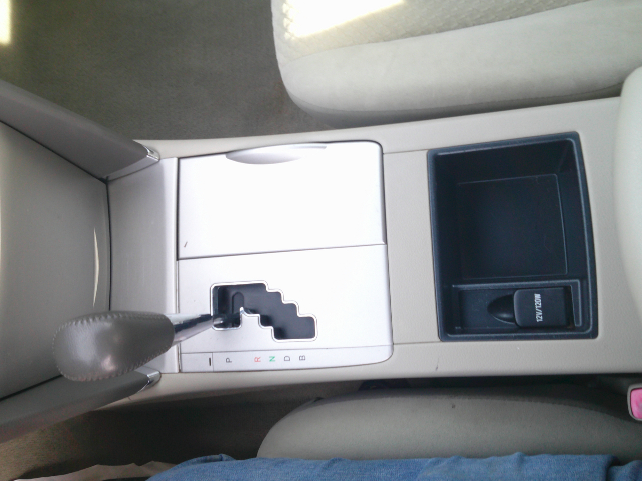 Toyota Camry Hybrid Sedan 2007