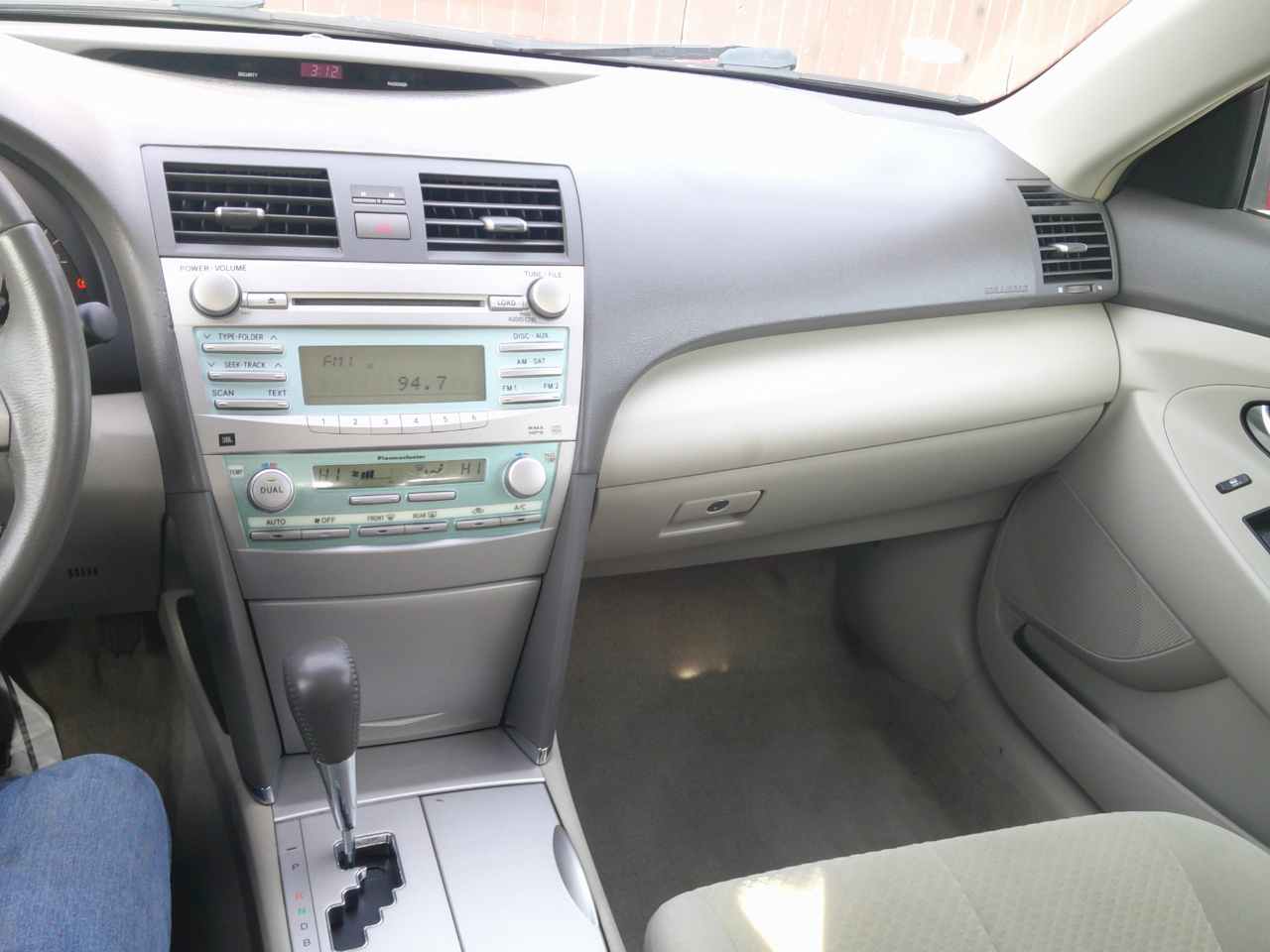 Toyota Camry Hybrid Sedan 2007