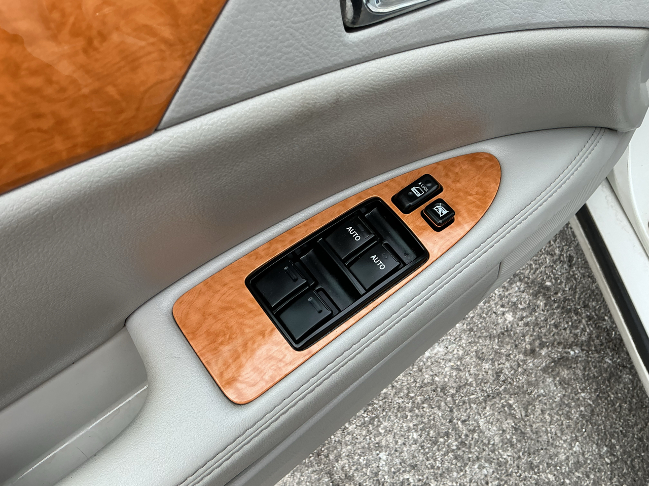 Toyota Avalon Limited 2007