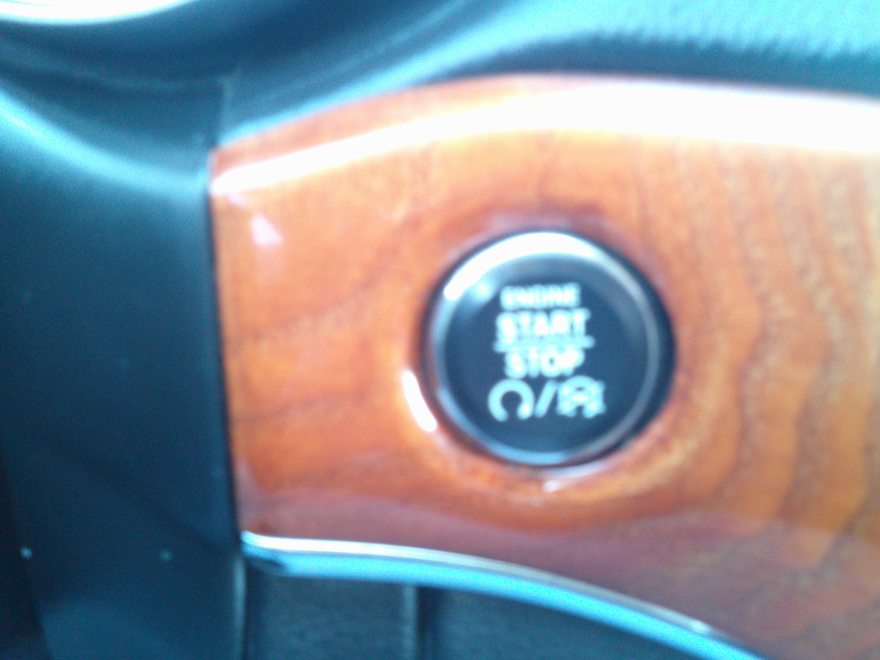 Jeep Grand Cherokee Overland 4WD 2013