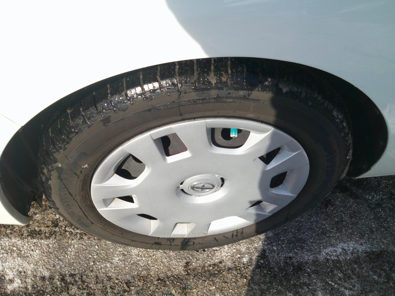 Scion xB 5-Door Wagon 5-Spd MT 2012