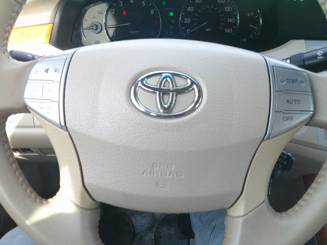 Toyota Avalon XLS 2006