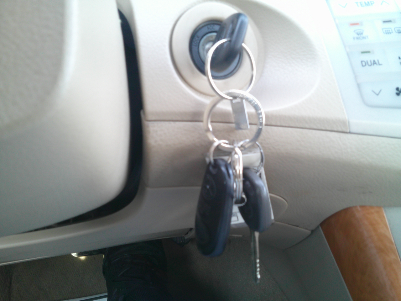 Toyota Avalon XLS 2006