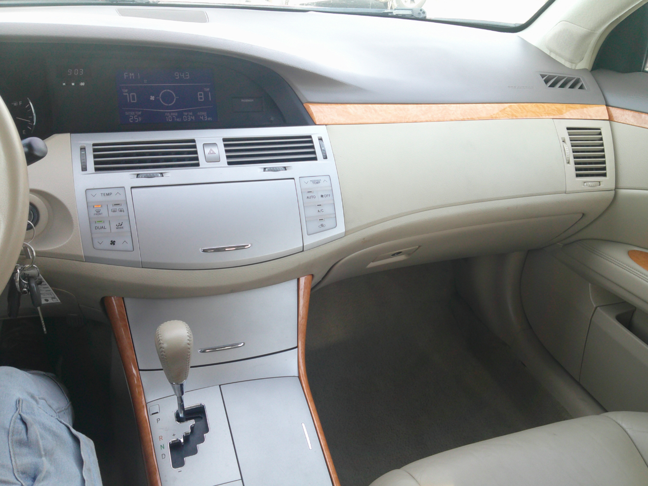 Toyota Avalon XLS 2006