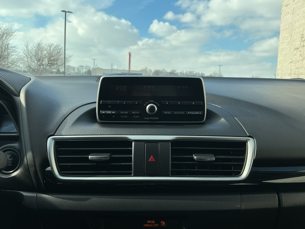 Mazda MAZDA3 i Touring AT 5-Door 2014