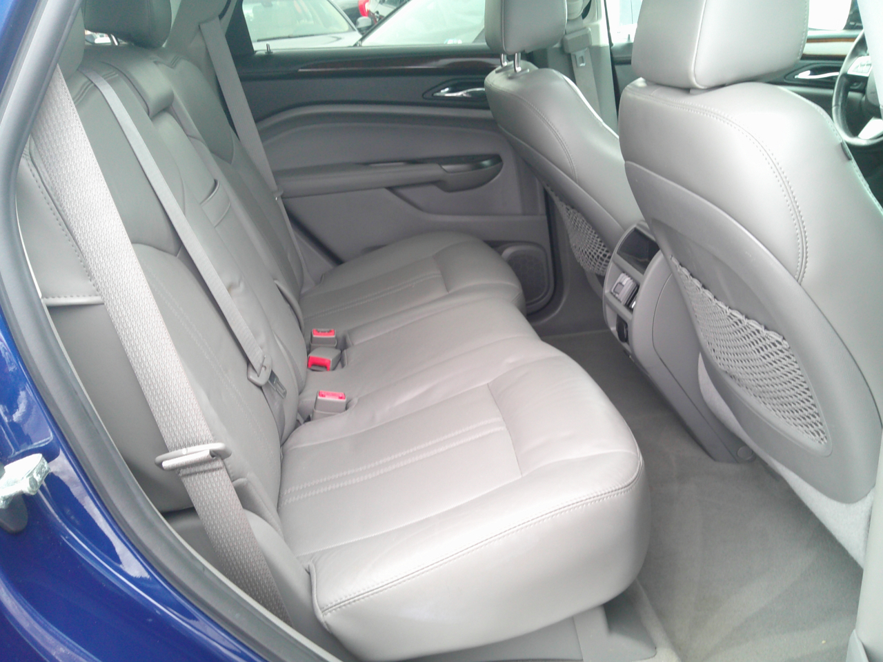 Cadillac SRX Luxury AWD 2012