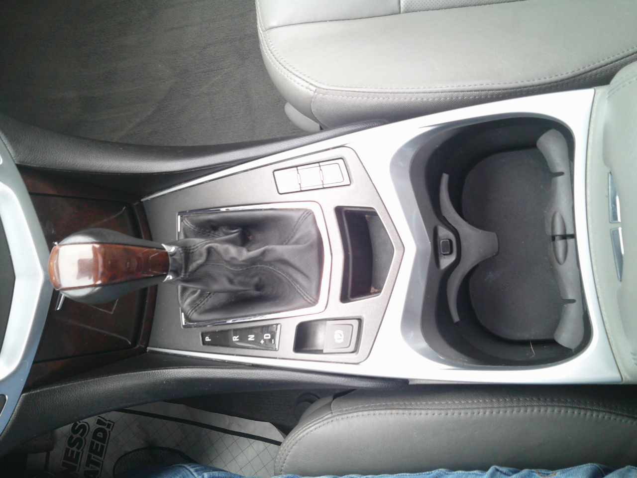 Cadillac SRX Luxury AWD 2012