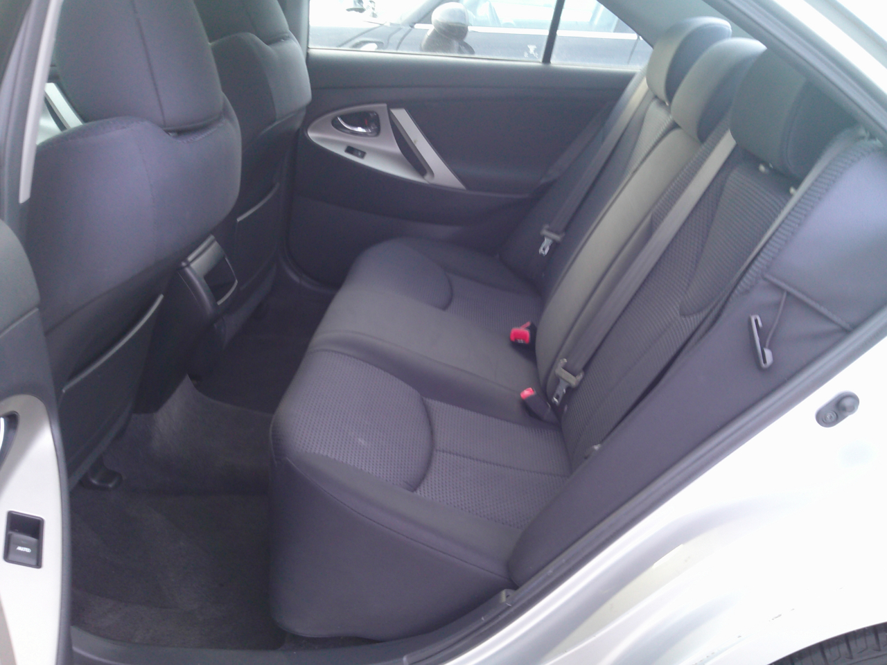 Toyota Camry SE 2011