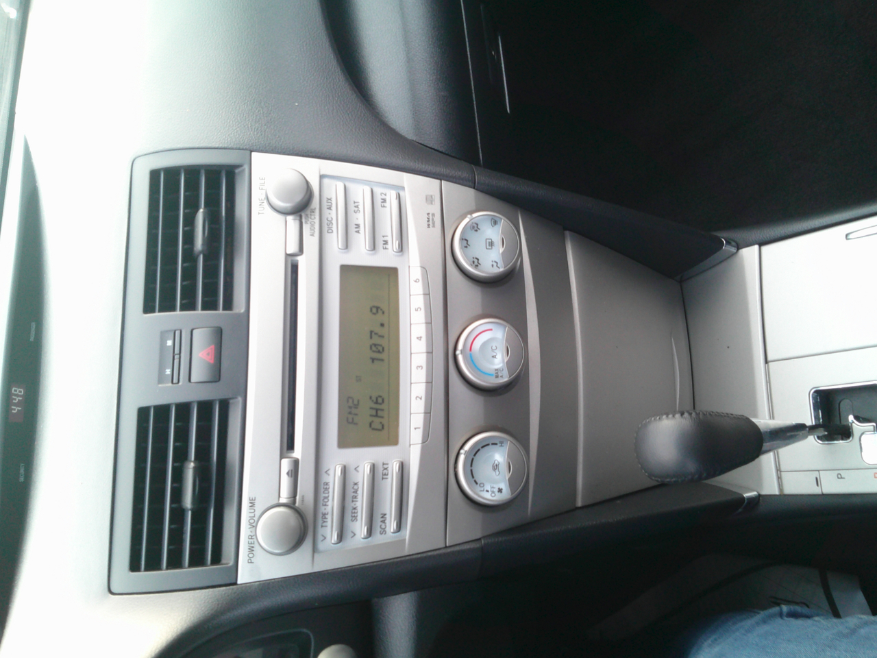 Toyota Camry SE 2011