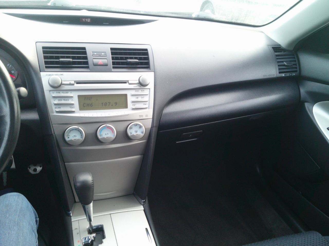 Toyota Camry SE 2011