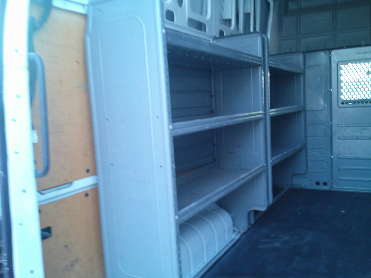 Nissan NV Cargo 2500 HD S V6 High Roof 2014