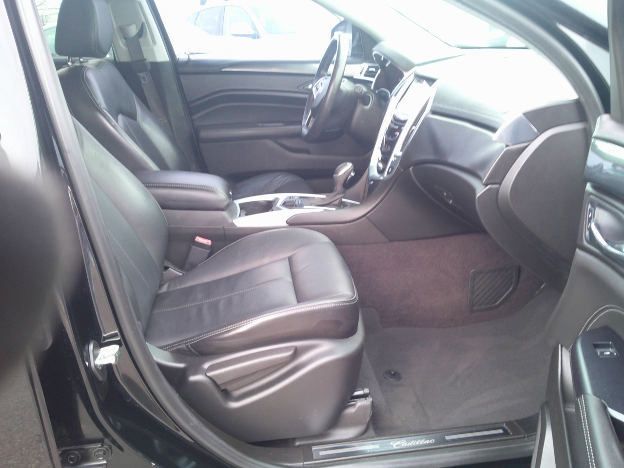 Cadillac SRX Standard FWD 2015