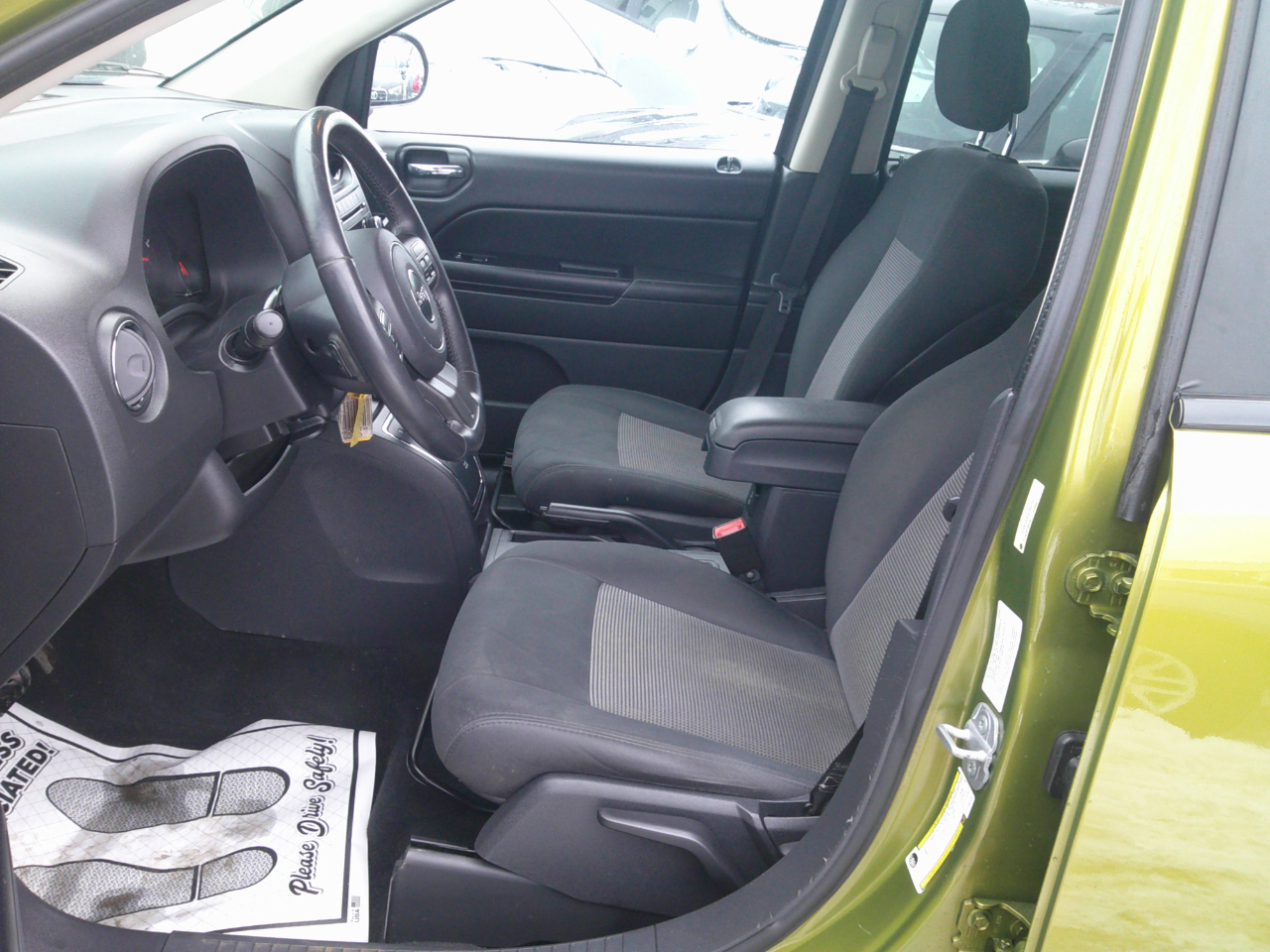 Jeep Compass Latitude FWD 2012