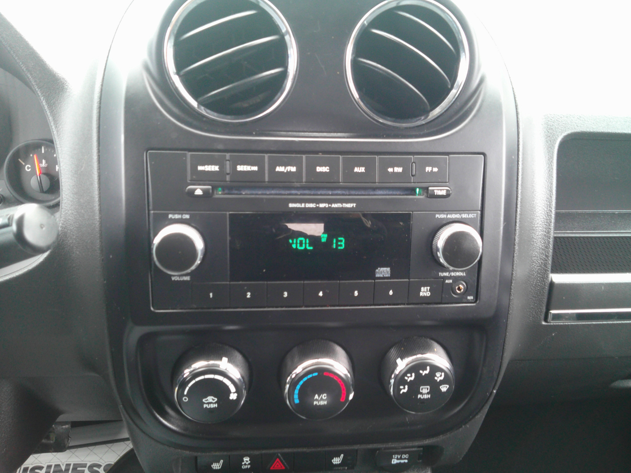 Jeep Compass Latitude FWD 2012