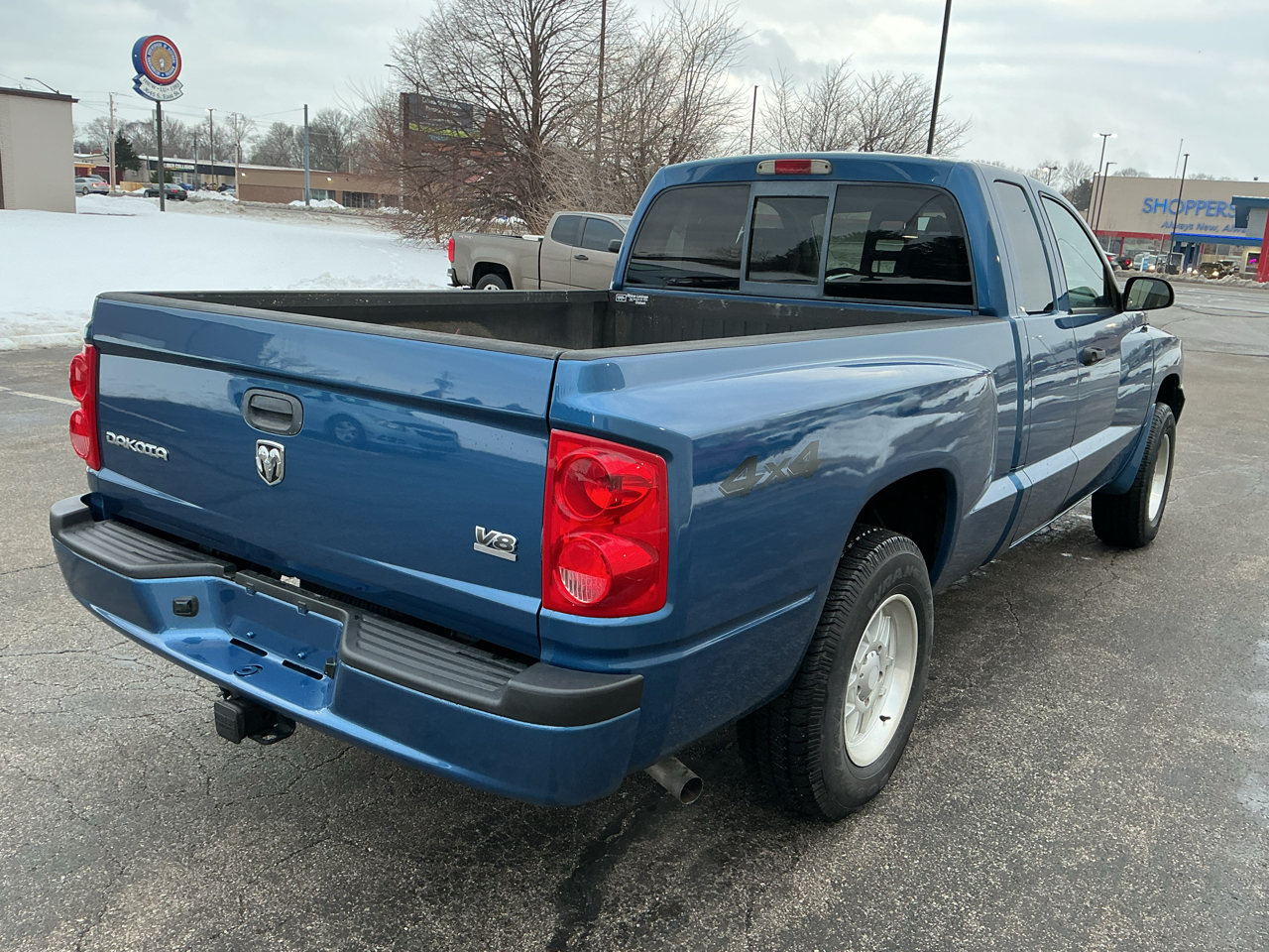 Dodge Dakota ST Club Cab 4WD 2005