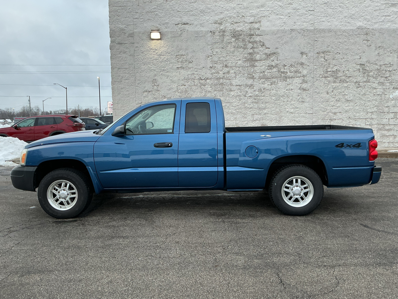 Dodge Dakota ST Club Cab 4WD 2005