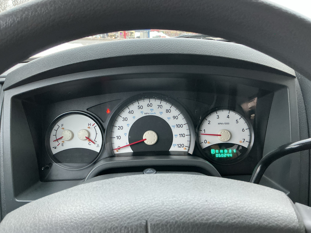 Dodge Dakota ST Club Cab 4WD 2005