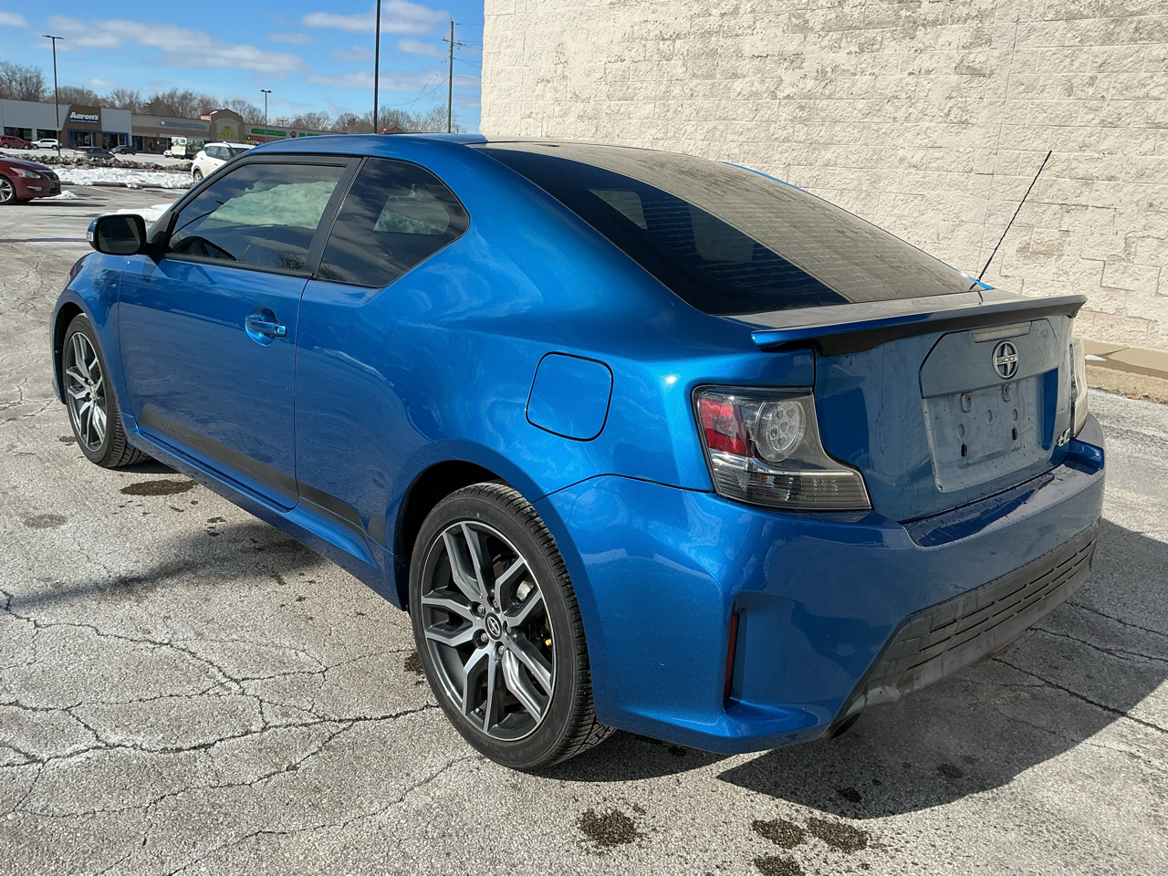 Scion tC Sports Coupe 6-Spd AT 2014