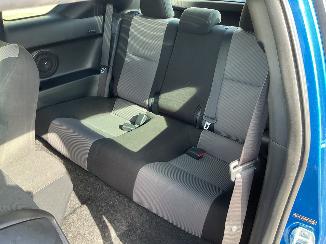 Scion tC Sports Coupe 6-Spd AT 2014