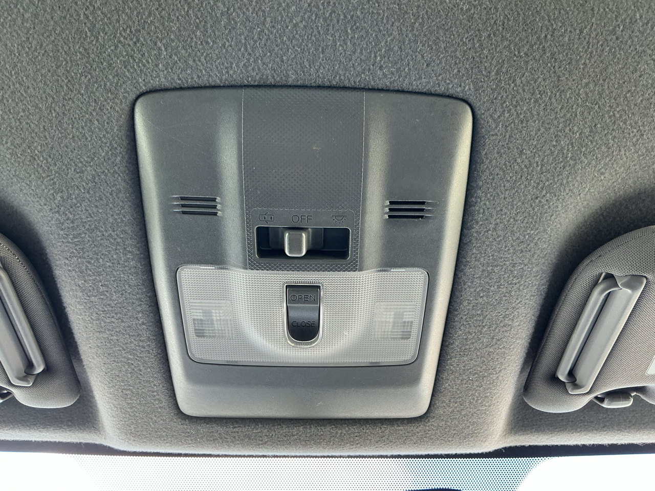 Scion tC Sports Coupe 6-Spd AT 2014