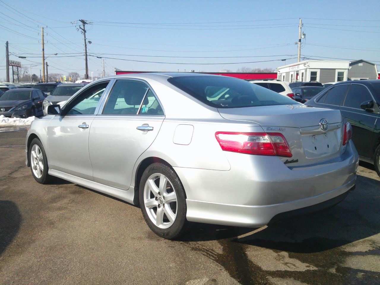 Toyota Camry SE 5-Spd AT 2009