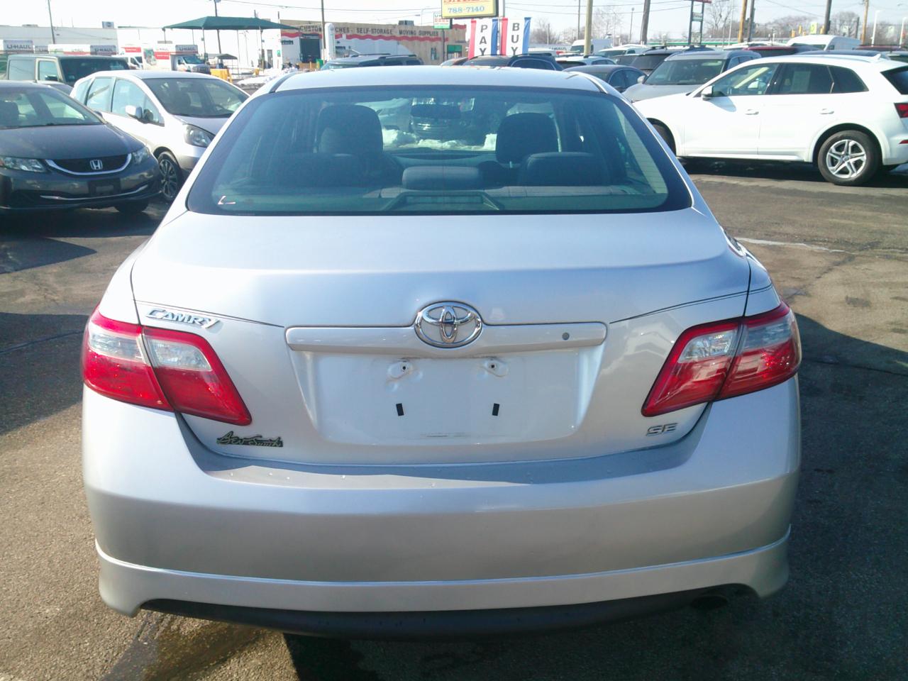 Toyota Camry SE 5-Spd AT 2009