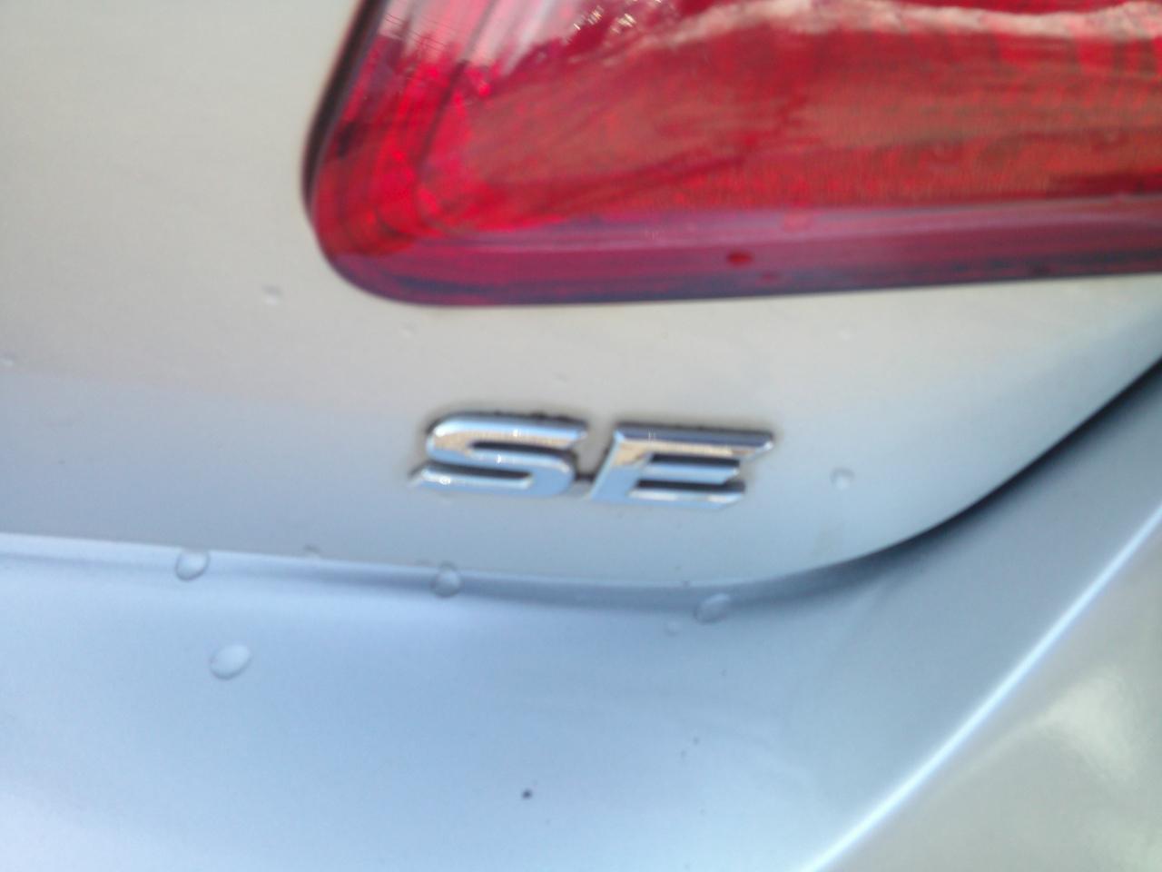 Toyota Camry SE 5-Spd AT 2009