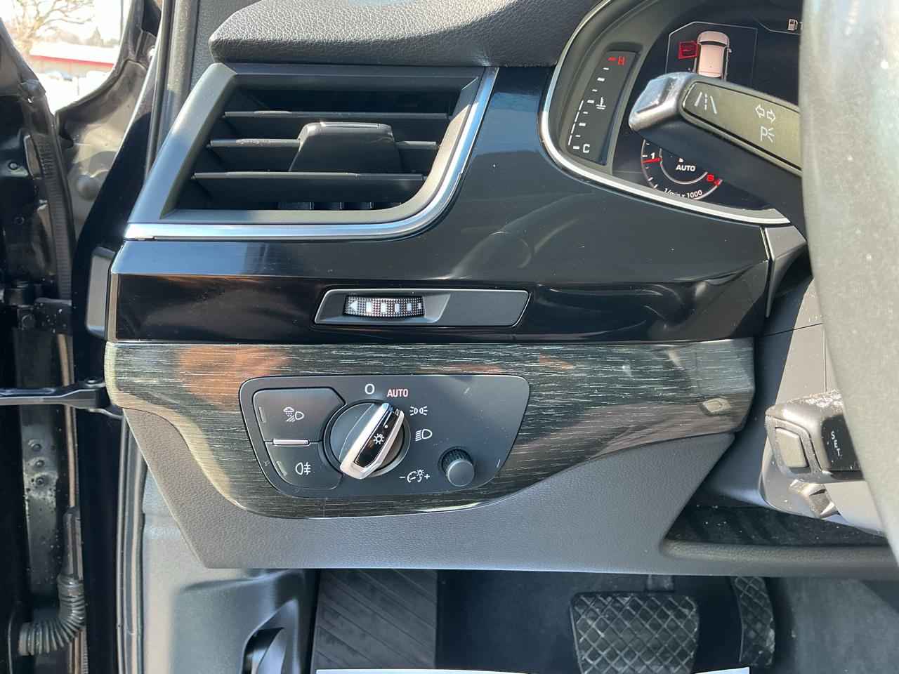 Audi Q7 2.0T Premium Plus quattro 2017