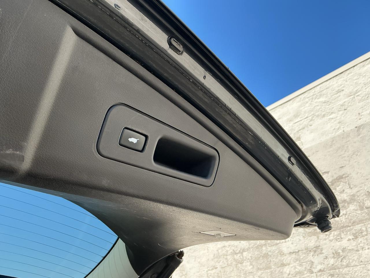 Acura MDX SH-AWD 6-Spd AT w/Tech Package 2015