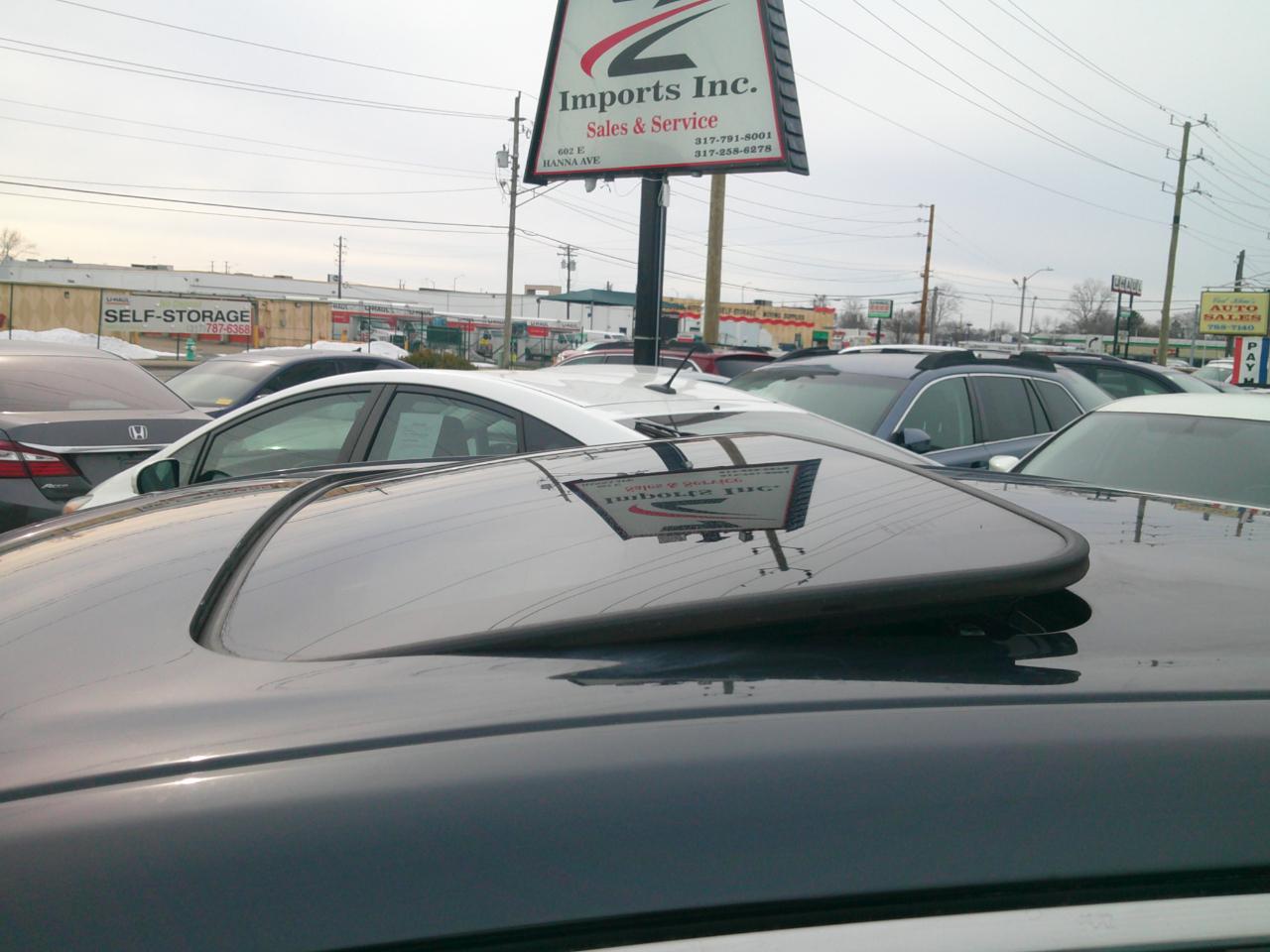 Lexus HS 250h Sedan 2010