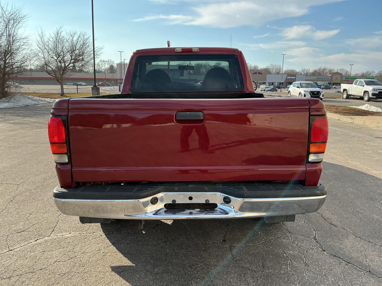 Mazda B-Series B2500 SX Reg. Cab 2WD 2000