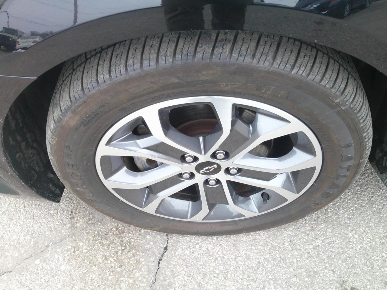 Chevrolet Sonic LT Auto 5-Door 2018