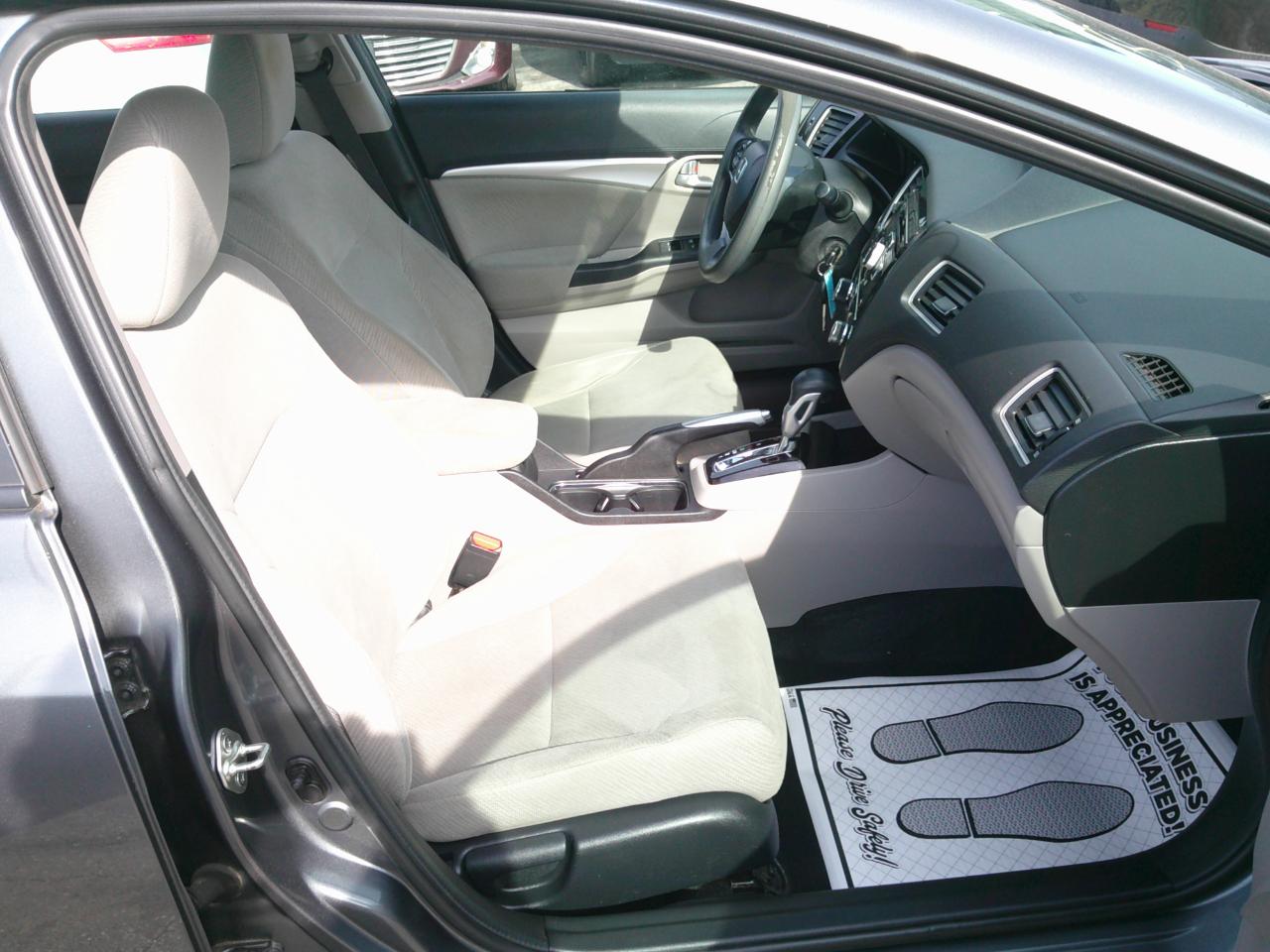 Honda Civic EX Sedan 5-Speed AT 2013