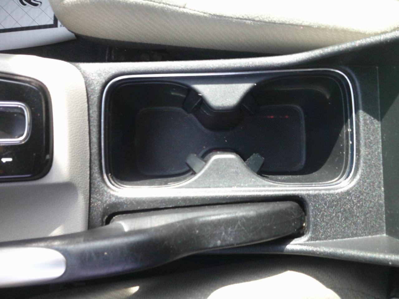 Honda Civic EX Sedan 5-Speed AT 2013