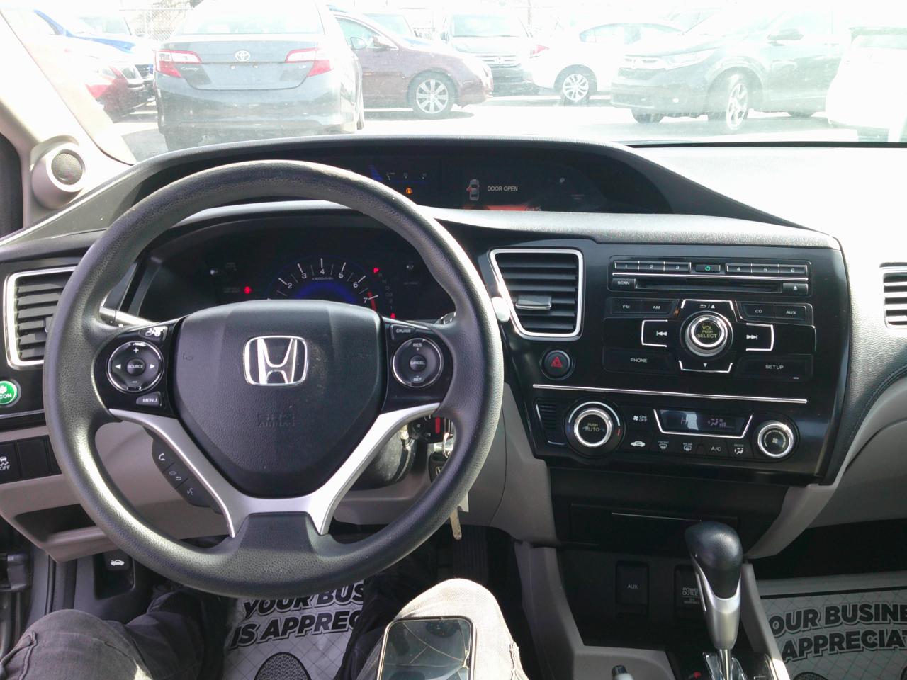 Honda Civic EX Sedan 5-Speed AT 2013