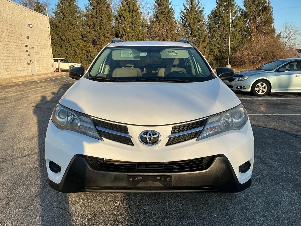 Toyota RAV4 LE AWD 2013