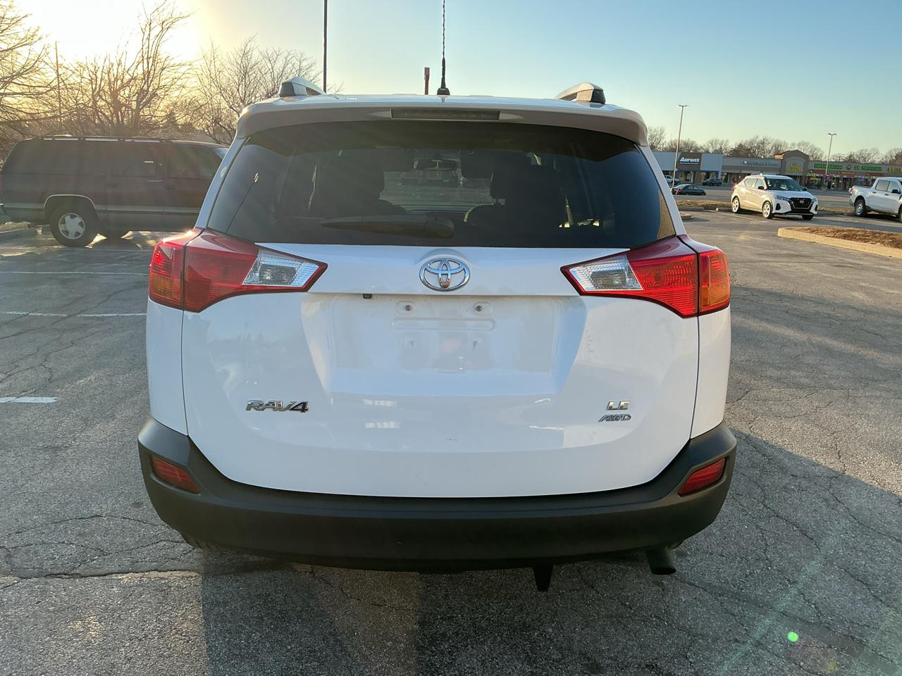 Toyota RAV4 LE AWD 2013