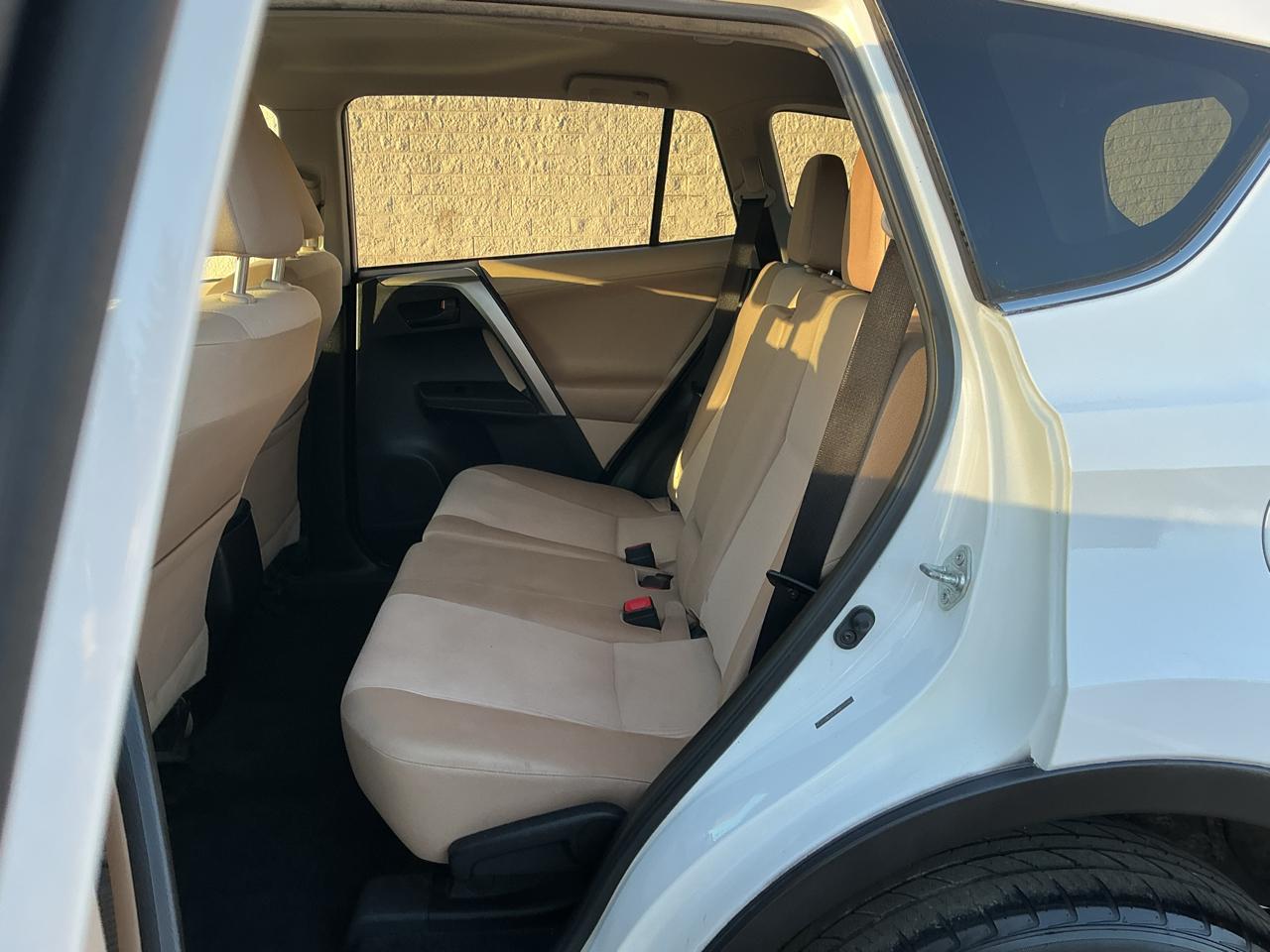 Toyota RAV4 LE AWD 2013