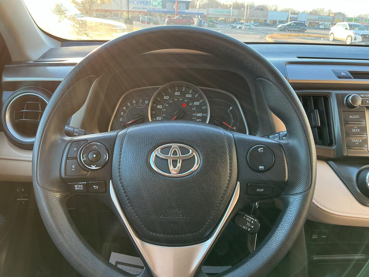 Toyota RAV4 LE AWD 2013