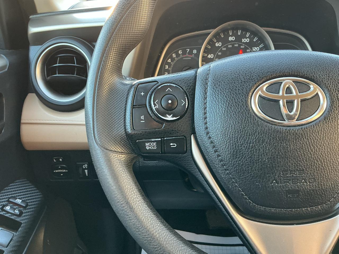 Toyota RAV4 LE AWD 2013