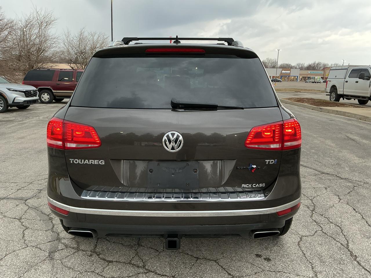 Volkswagen Touareg TDI Sport w/Technology 2015