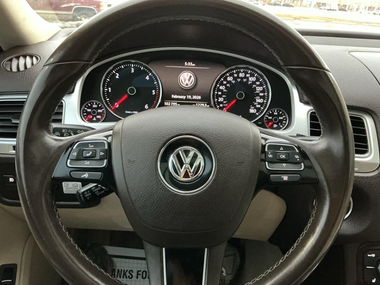 Volkswagen Touareg TDI Sport w/Technology 2015