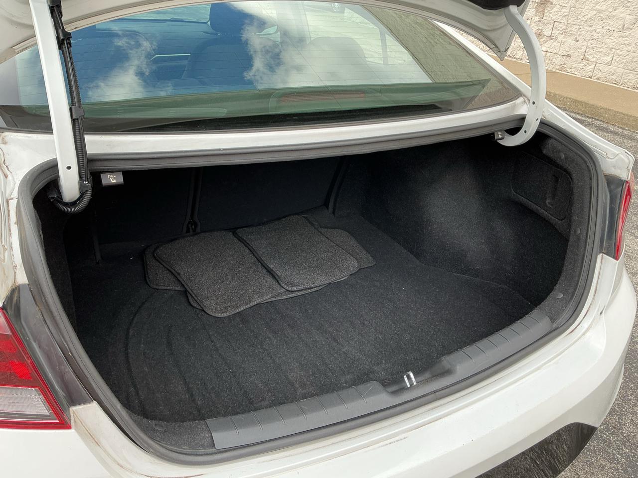 Hyundai Elantra Limited 2019