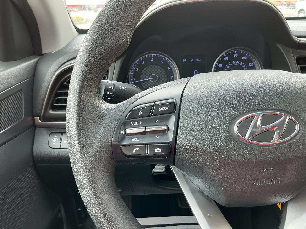 Hyundai Elantra Limited 2019