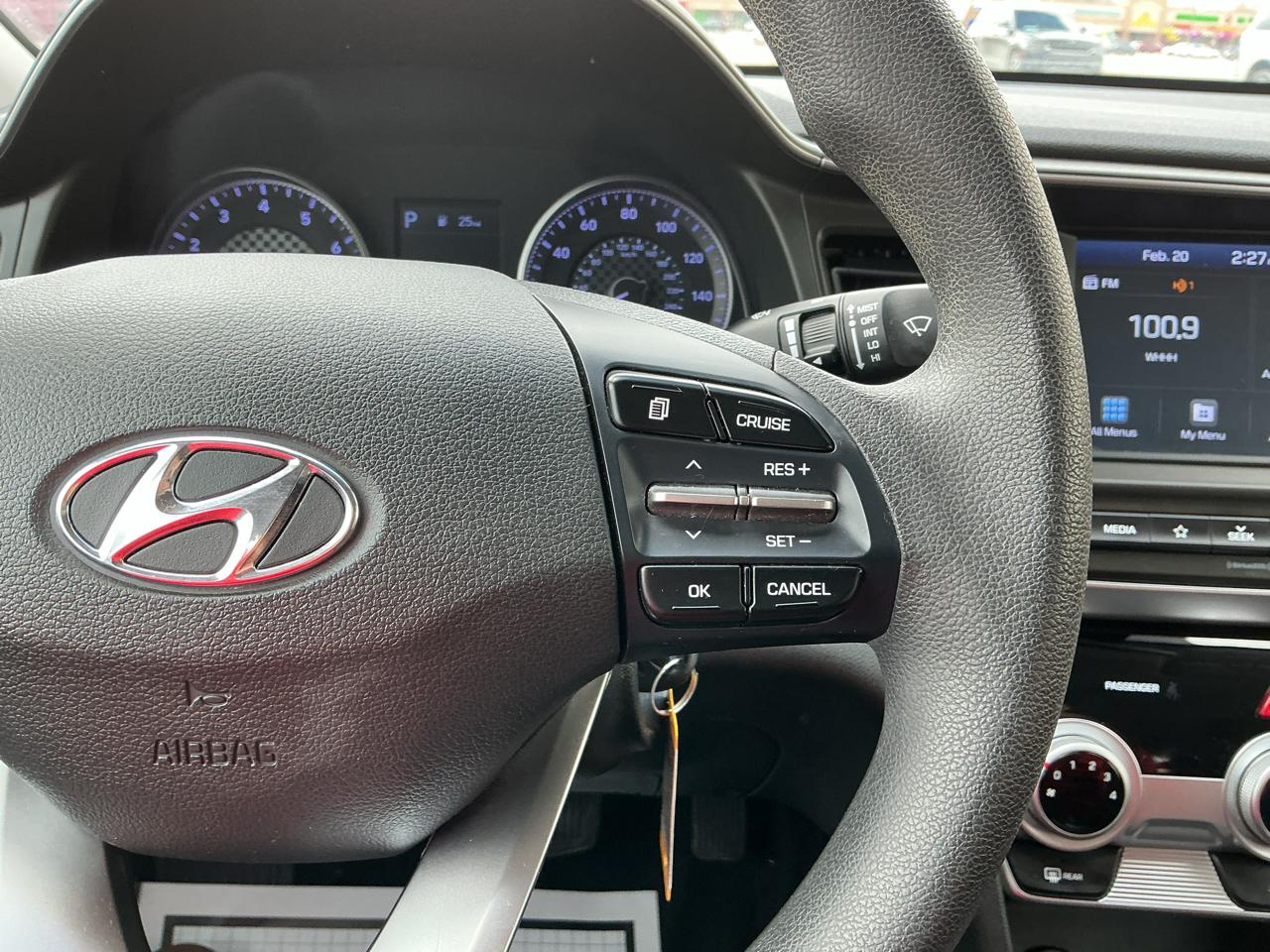 Hyundai Elantra Limited 2019