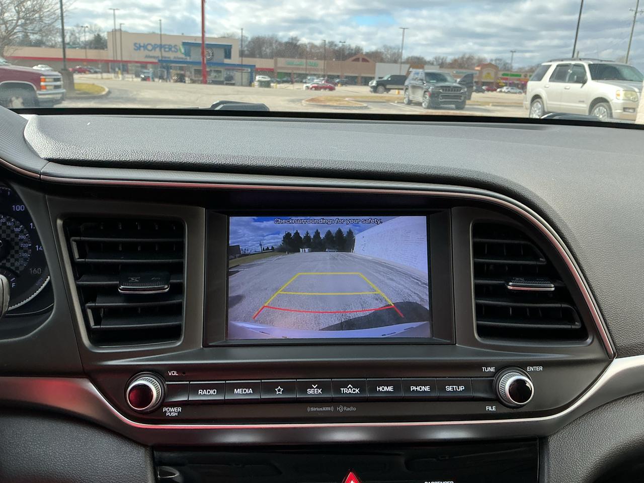 Hyundai Elantra Limited 2019