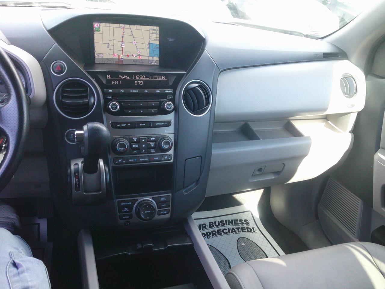 Honda Pilot EX-L 4WD 5-Spd AT with Navigation 2012